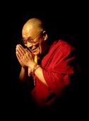 "Правительство Тибета в изгнании" одобрило уход Далай-ламы из политики