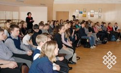 Московских школьников знакомят с Тувой