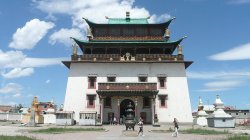 Возрождение буддизма в Монголии ― достижения и ошибки