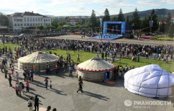 Праздничная Тува (фотолента РИА-Новости)