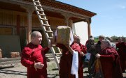 Буддийские реликвии освятили новый Устуу-Хурээ