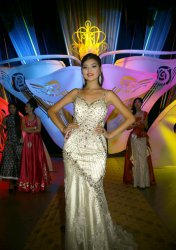 «Мисс Центр Азии 2012» стала Чечена Кыргыс