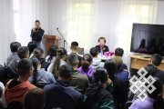 Встреча молодых ученых Тувы с историком Мариной Монгуш